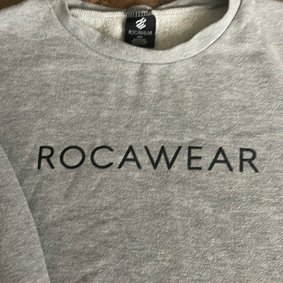 ROCAWEAR Oversized Cropped Sweatshirt (M) - Picture 8 of 8